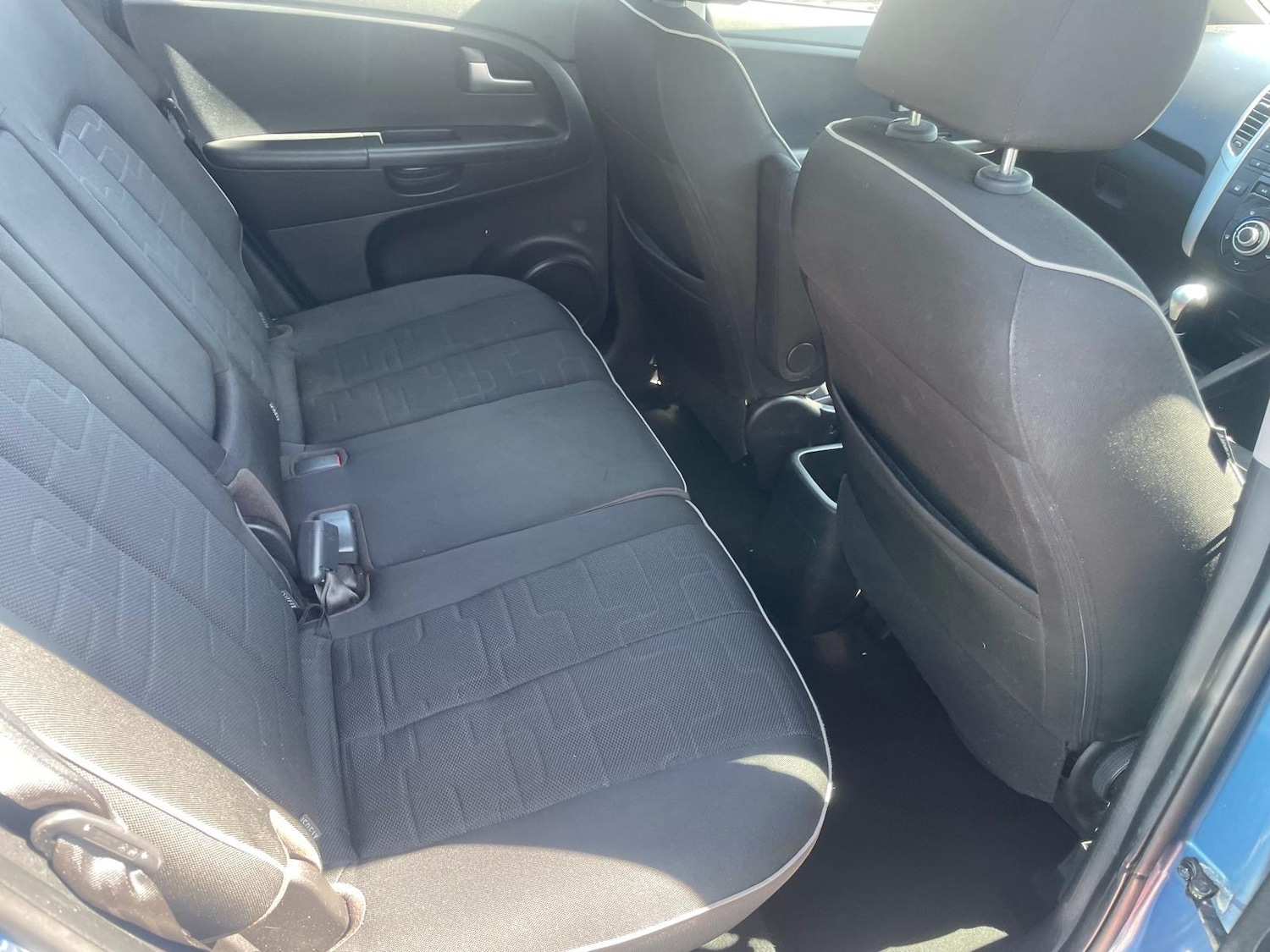 Used Kia Venga 2013 for sale - 76976811: Photo 16