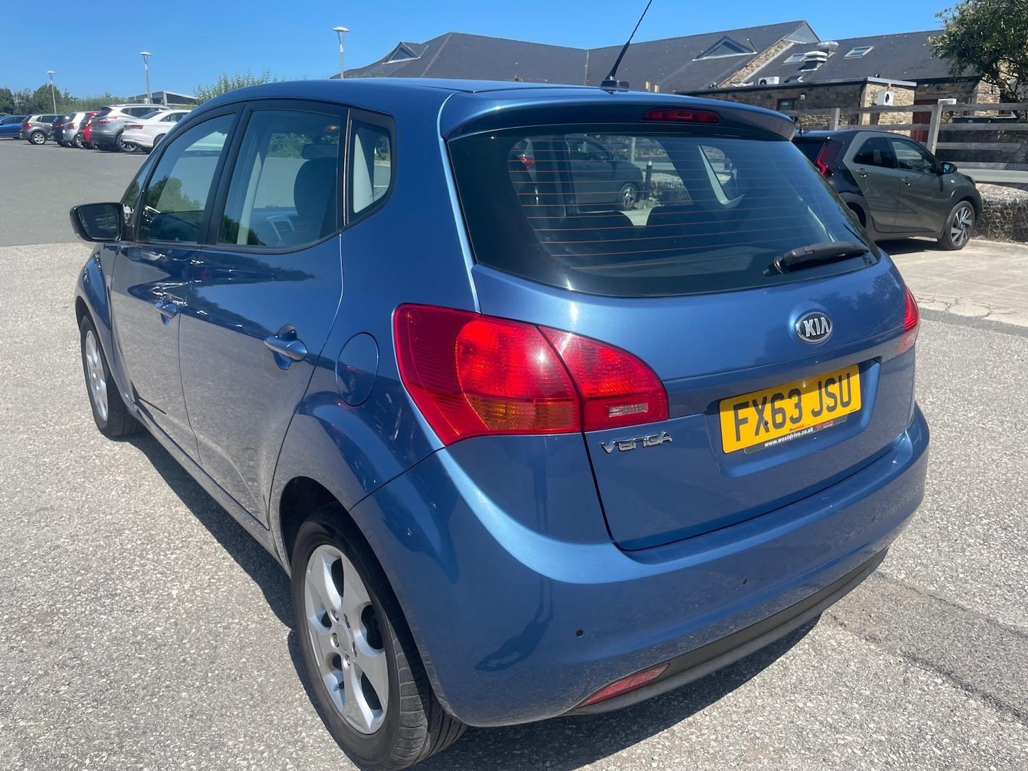 Used Kia Venga 2013 for sale - 76976811: Photo 7