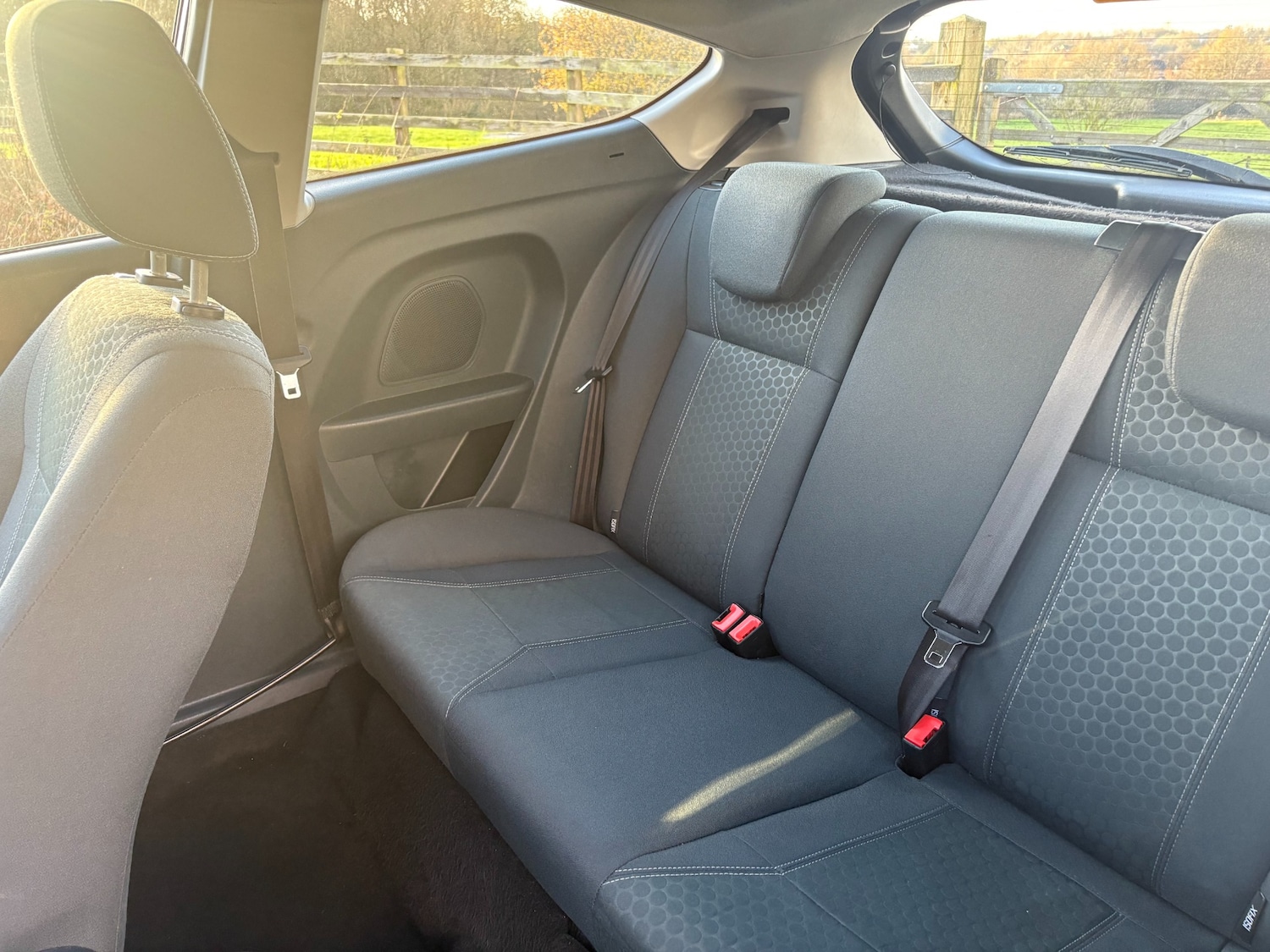 Used Ford Fiesta 2009 for sale - 76735009: Photo 28