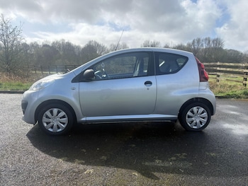 Used Peugeot 107 2012 for sale - 77909369: Photo