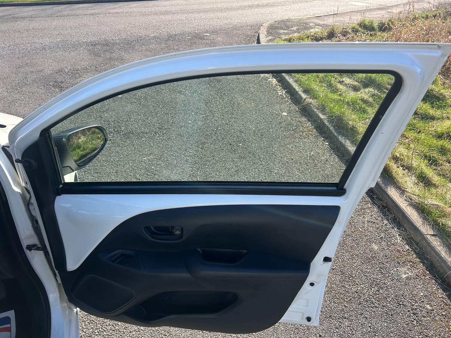 Used Toyota AYGO 2017 for sale - 77468675: Photo 12