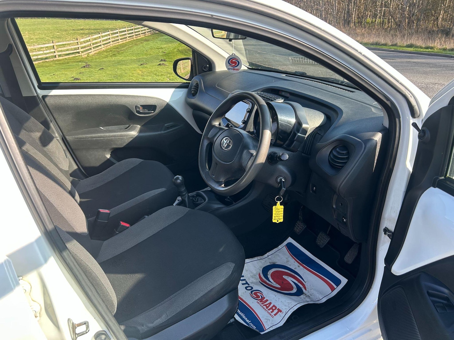 Used Toyota AYGO 2017 for sale - 77468675: Photo 15