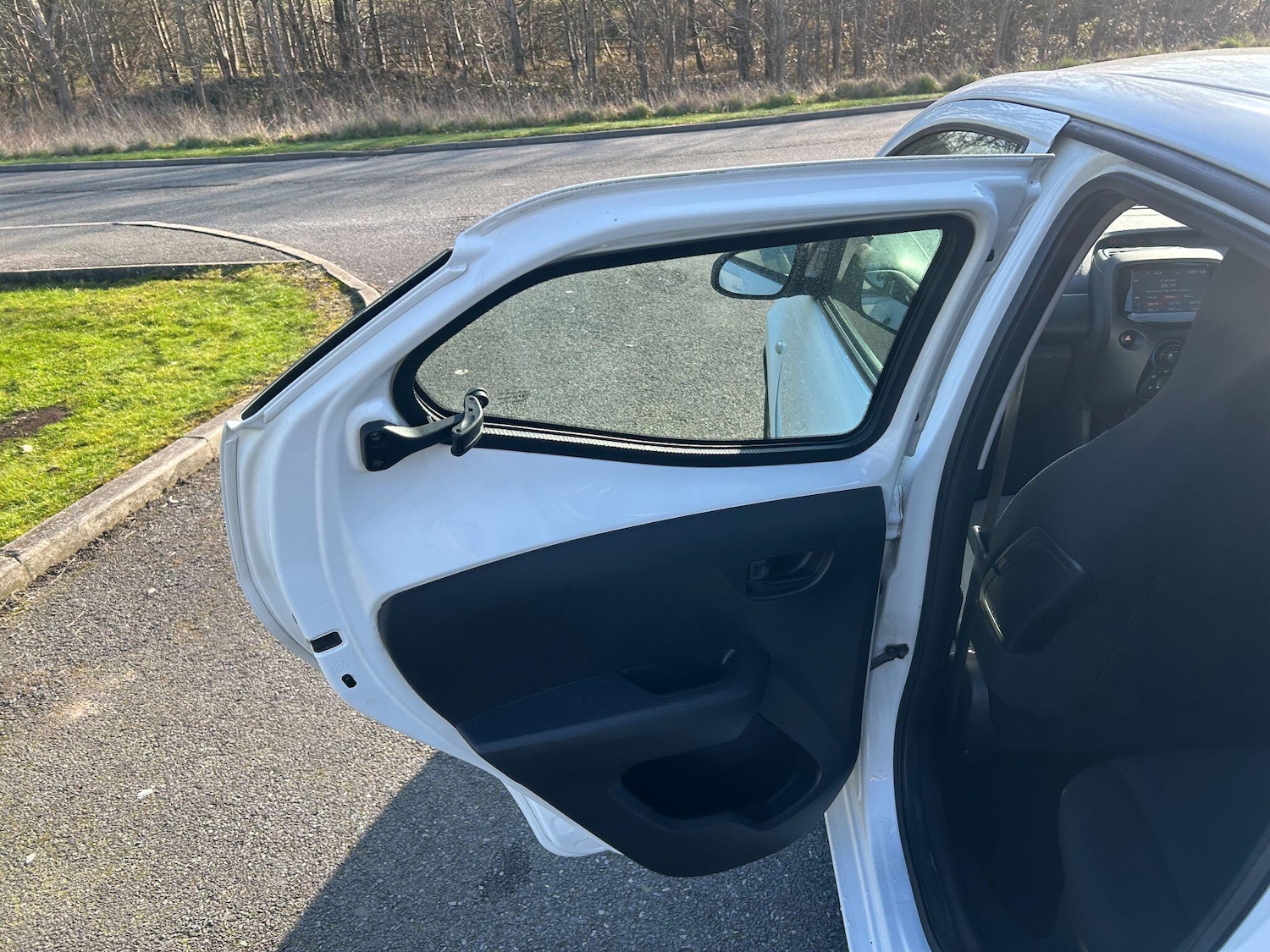 Used Toyota AYGO 2017 for sale - 77468675: Photo 22