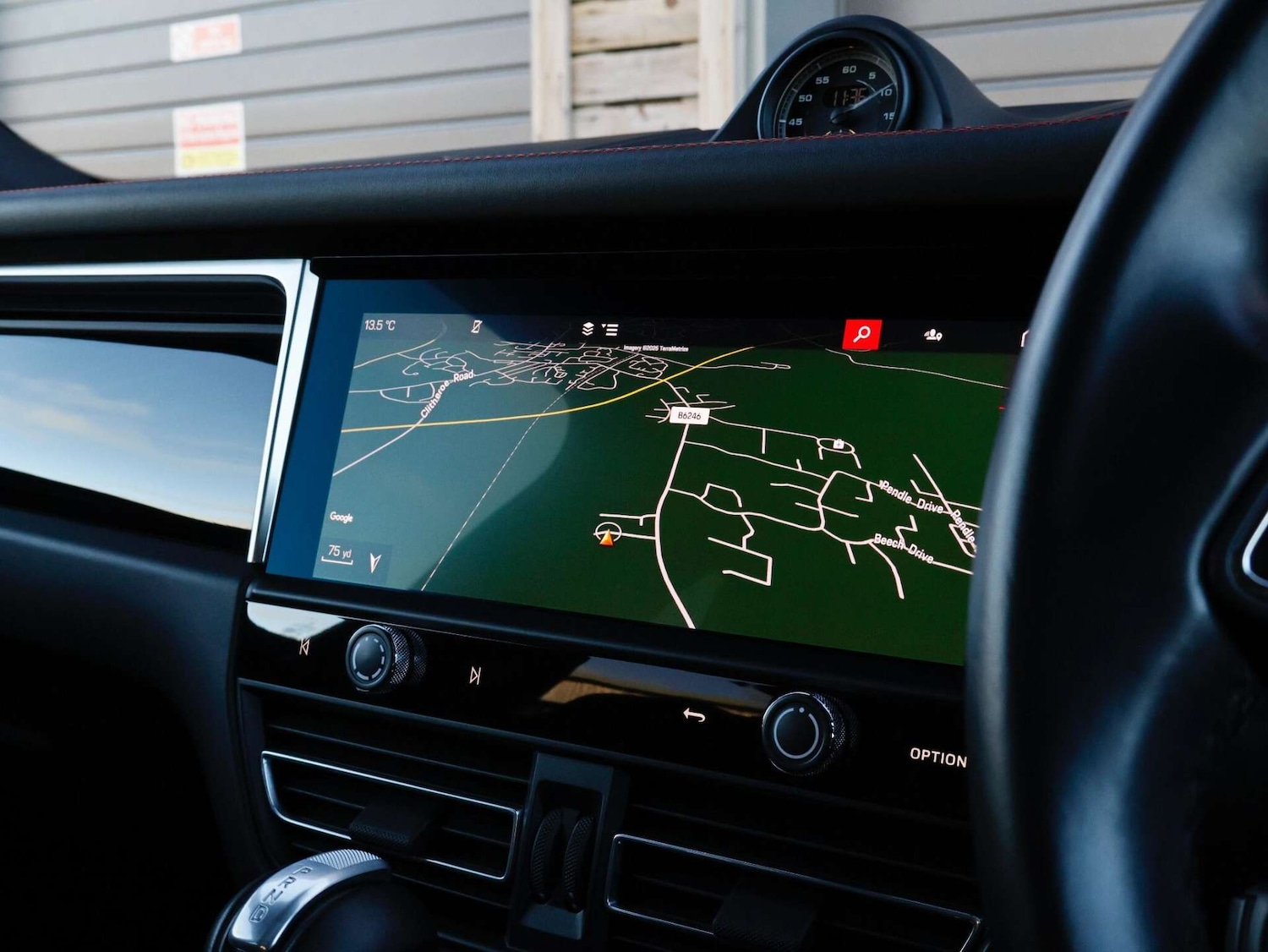 Used Porsche Macan 2023 for sale - 76797237: Photo 21