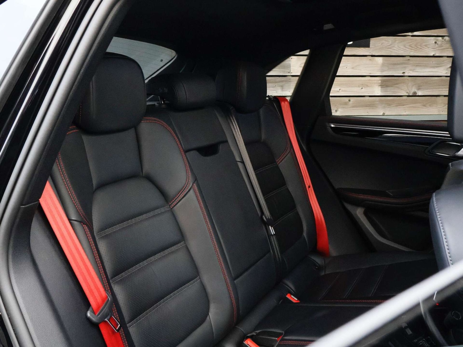 Used Porsche Macan 2023 for sale - 76797237: Photo 34