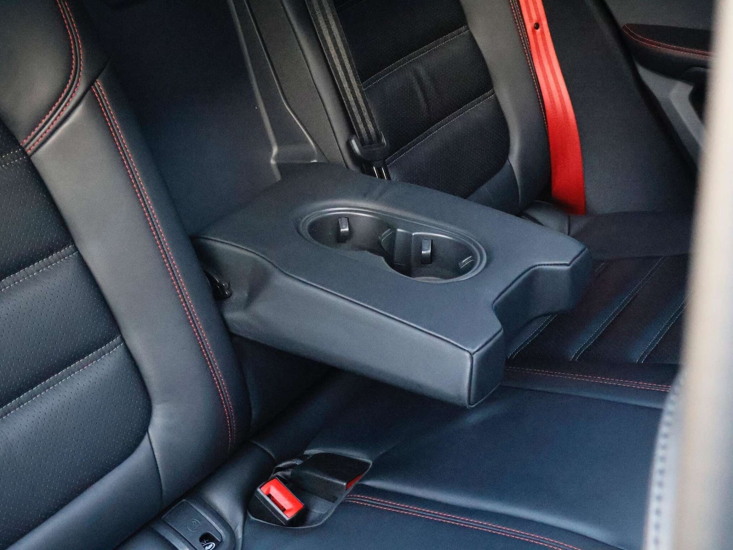 Used Porsche Macan 2023 for sale - 76797237: Photo 36