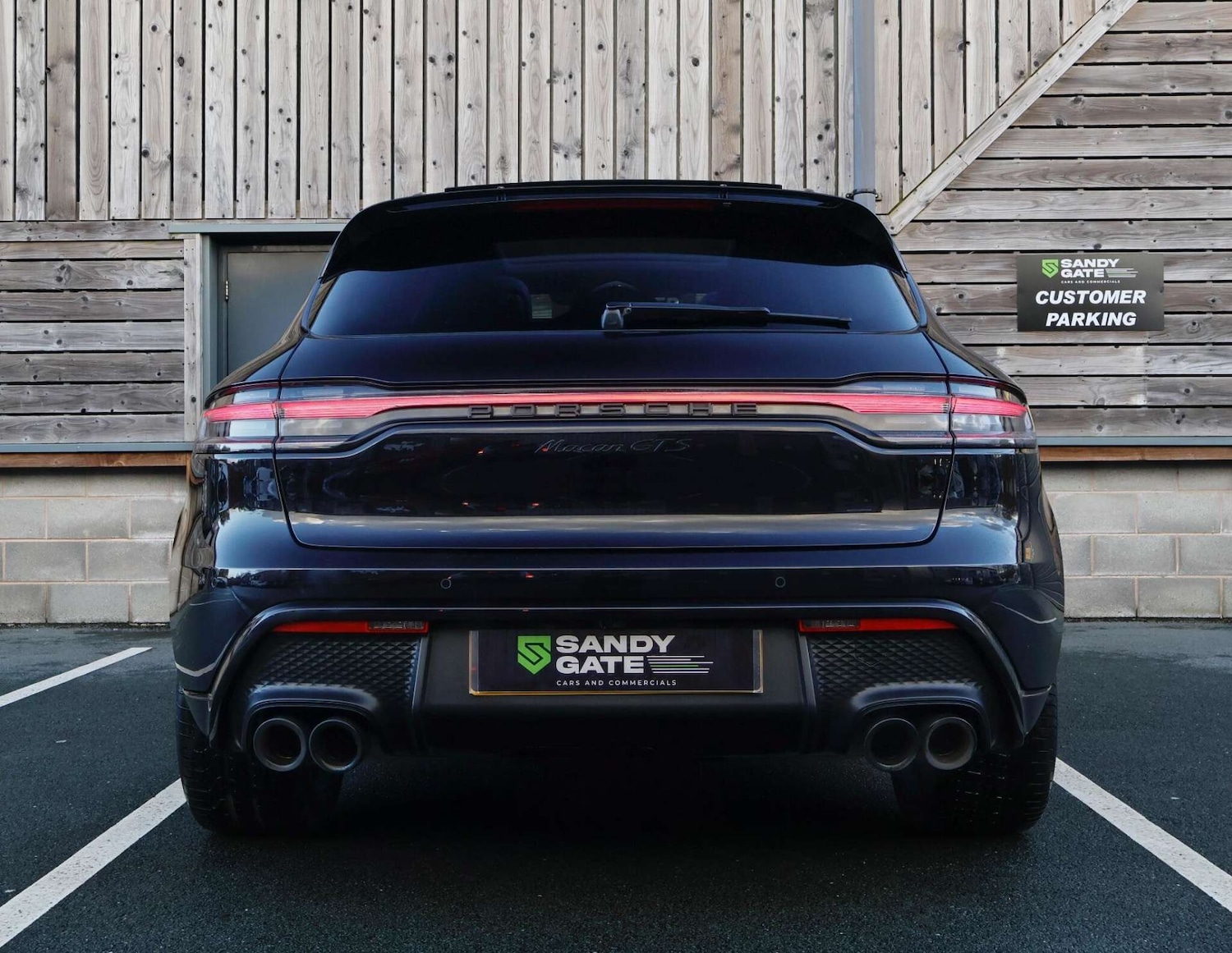 Used Porsche Macan 2023 for sale - 76797237: Photo 6