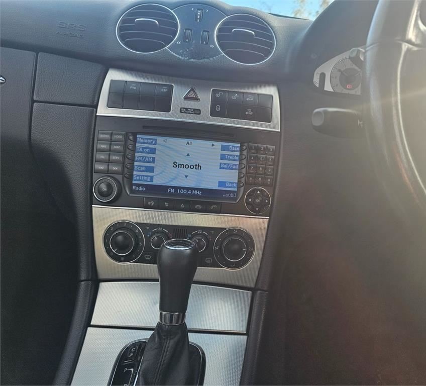 Used Mercedes-Benz CLK 2006 for sale - 76626780: Photo 11