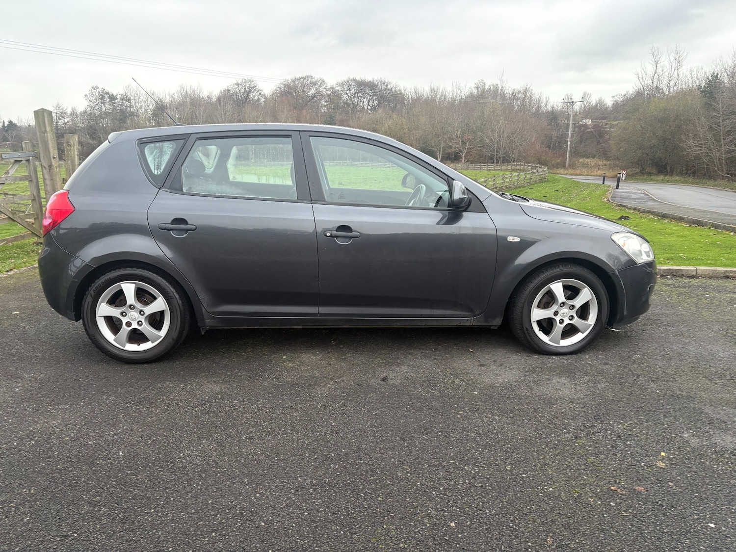 Used Kia Ceed 2009 for sale - 76479431: Photo 11