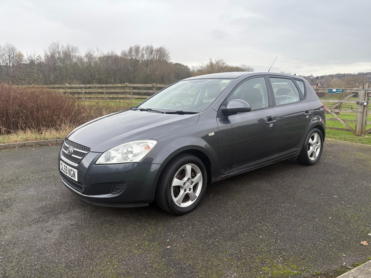 Used Kia Ceed 2009 for sale - 76479431: Photo 2