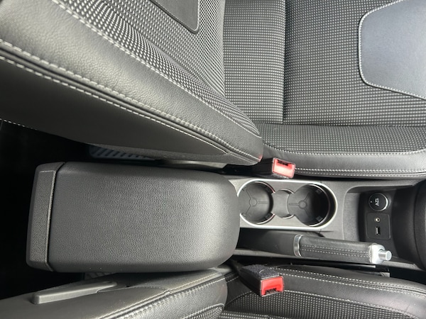 Used Ford Fiesta 2016 for sale - 76243256: Photo 28