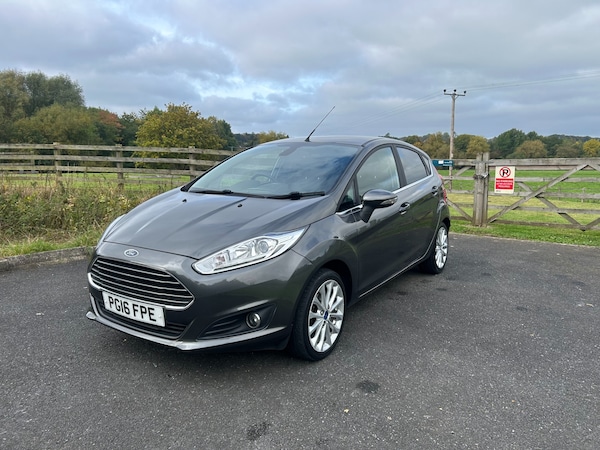 Used Ford Fiesta 2016 for sale - 76243256: Photo 3