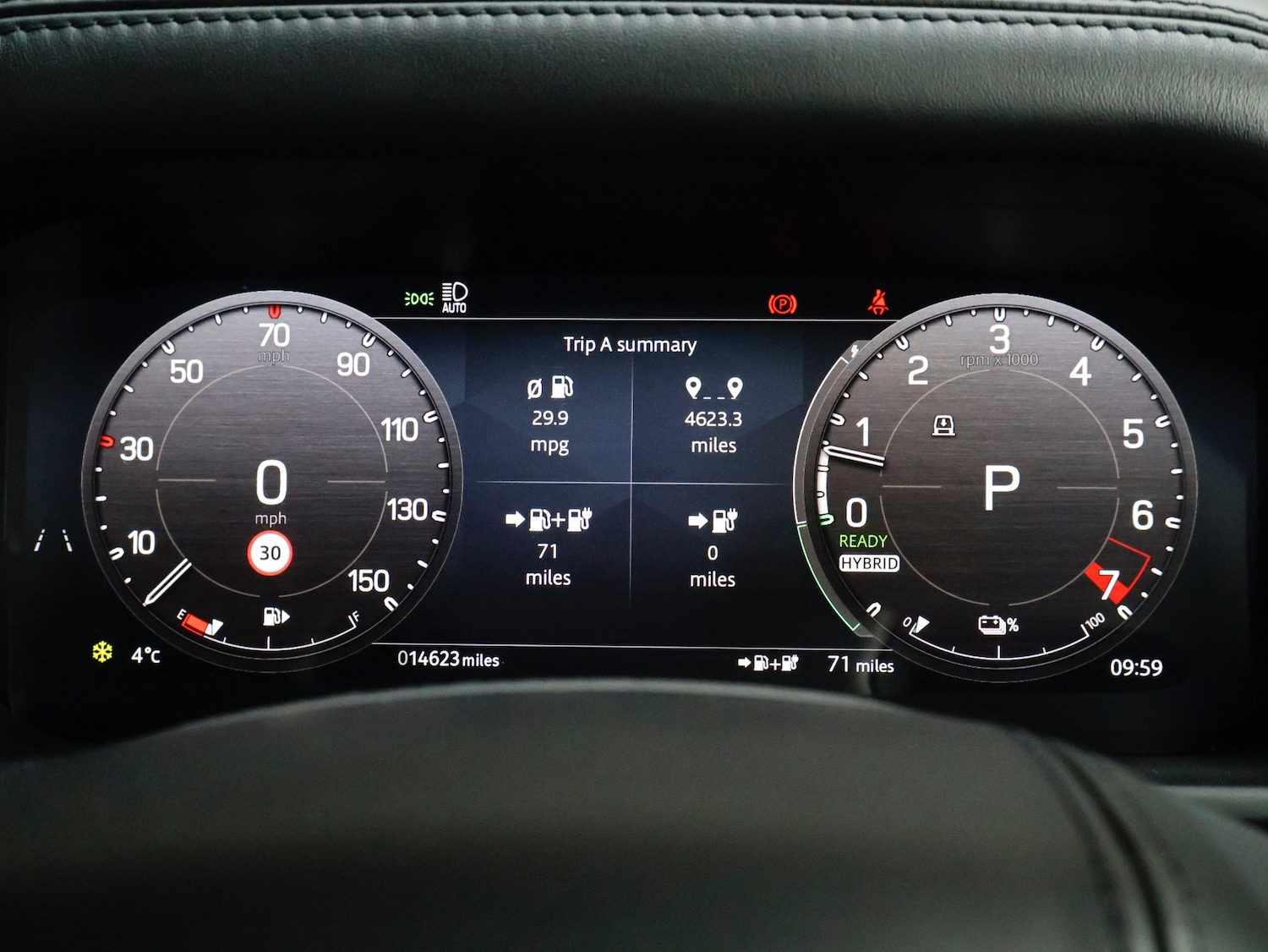 Used Land Rover Defender 2024 for sale - 76625636: Photo 19