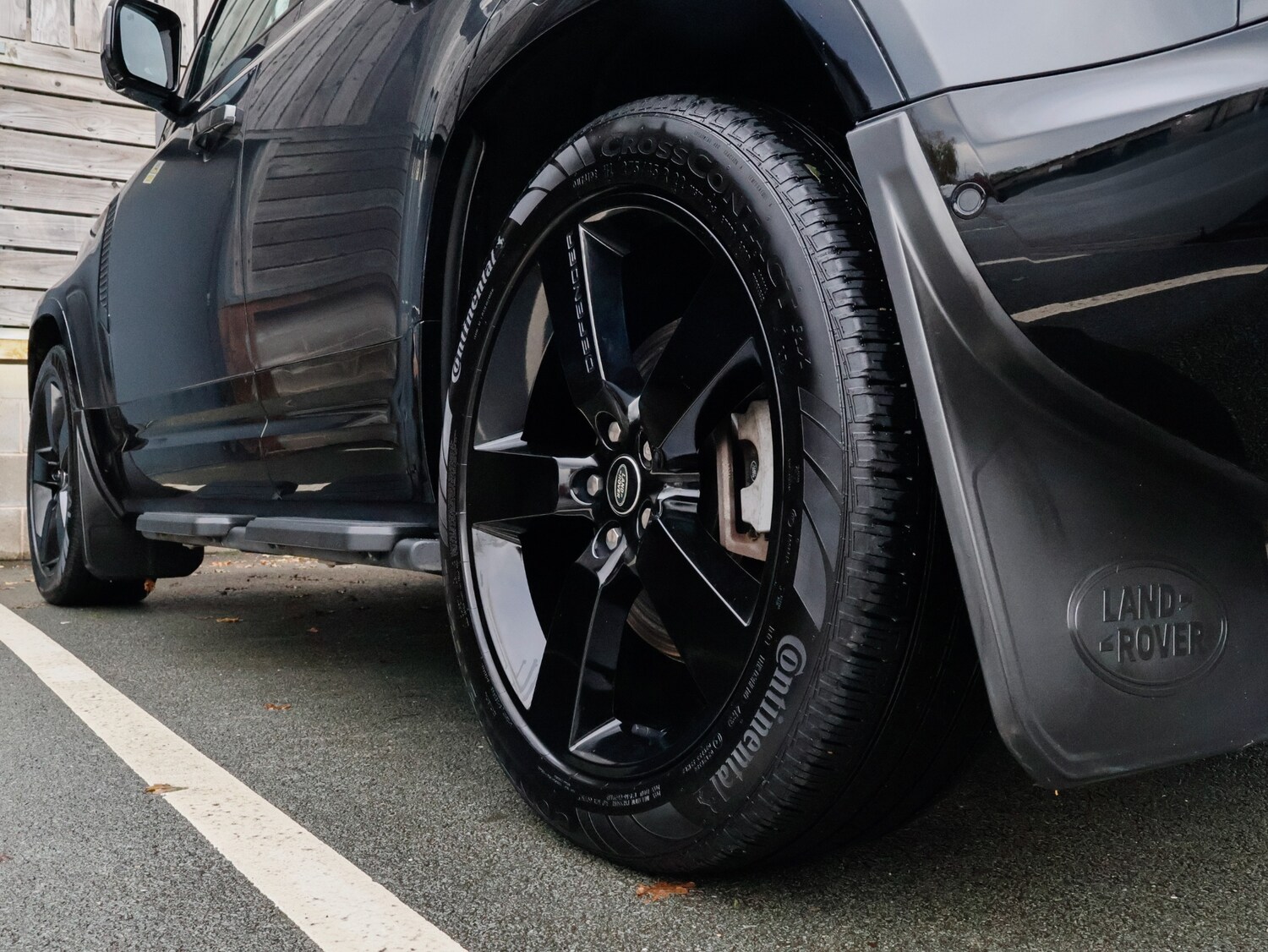 Used Land Rover Defender 2024 for sale - 76625636: Photo 37