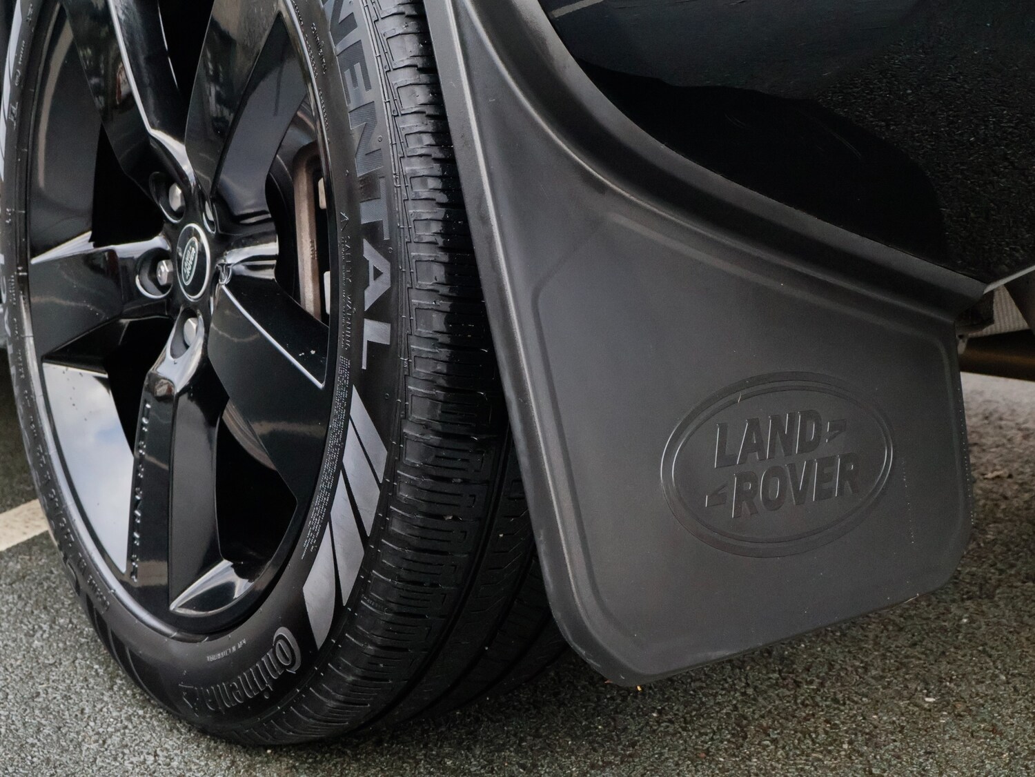 Used Land Rover Defender 2024 for sale - 76625636: Photo 49