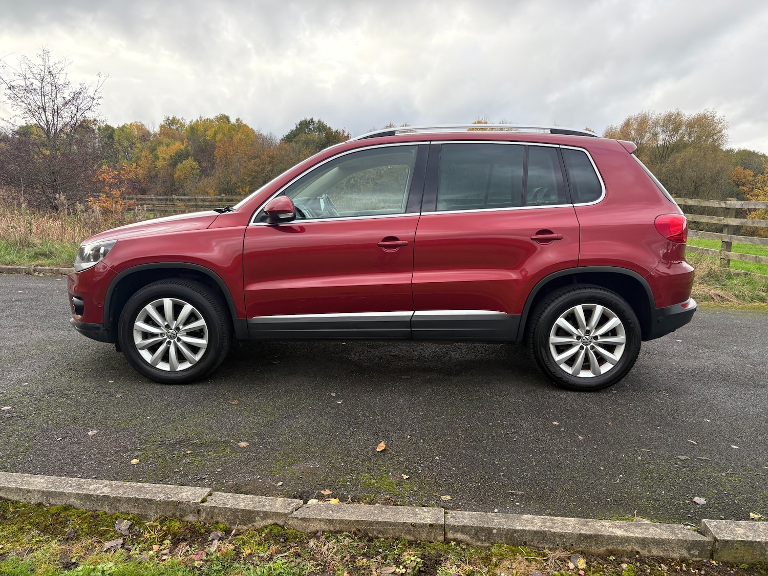 Used Volkswagen Tiguan 2014 for sale - 76319488: Photo 5