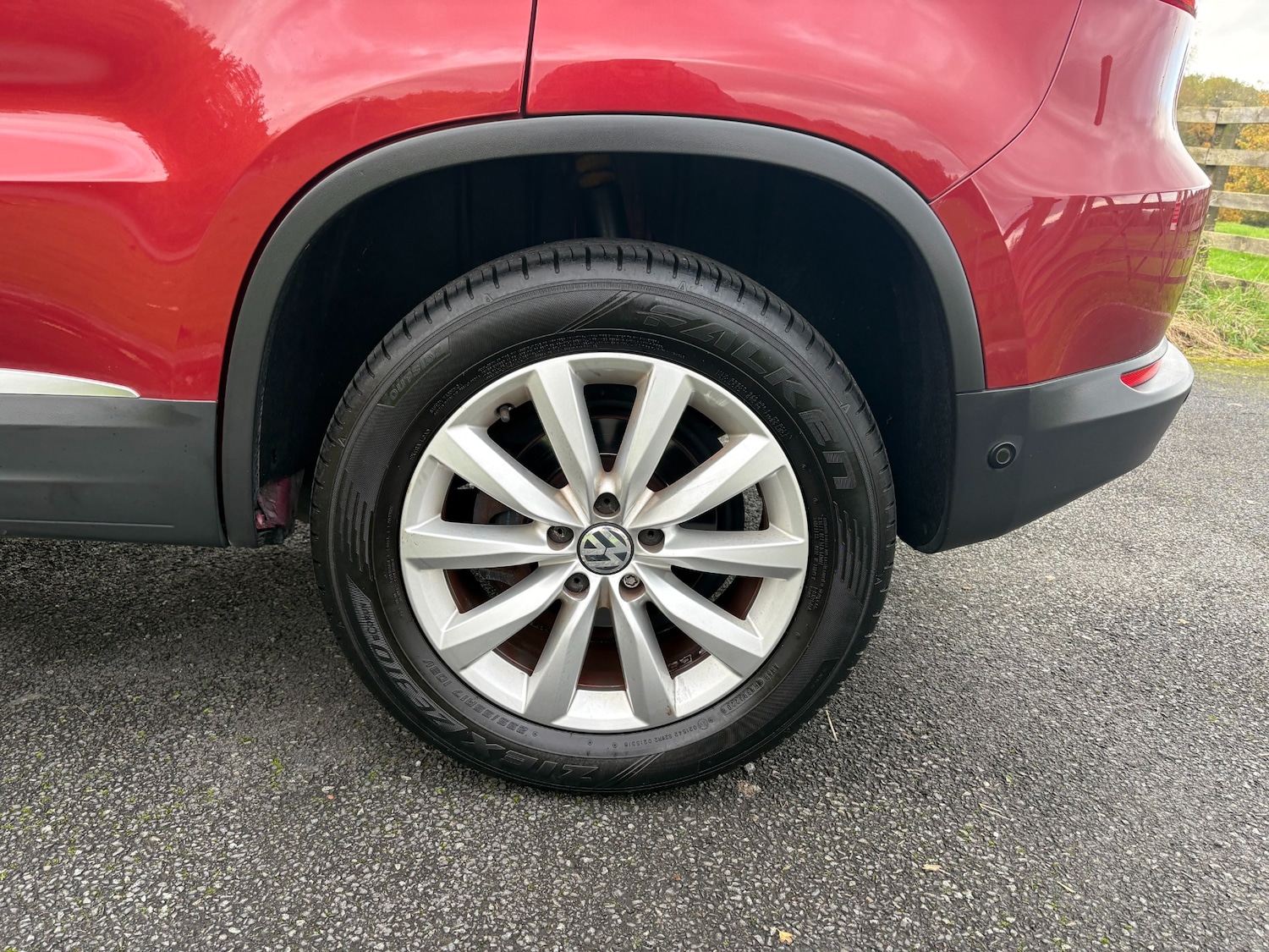 Used Volkswagen Tiguan 2014 for sale - 76319488: Photo 6