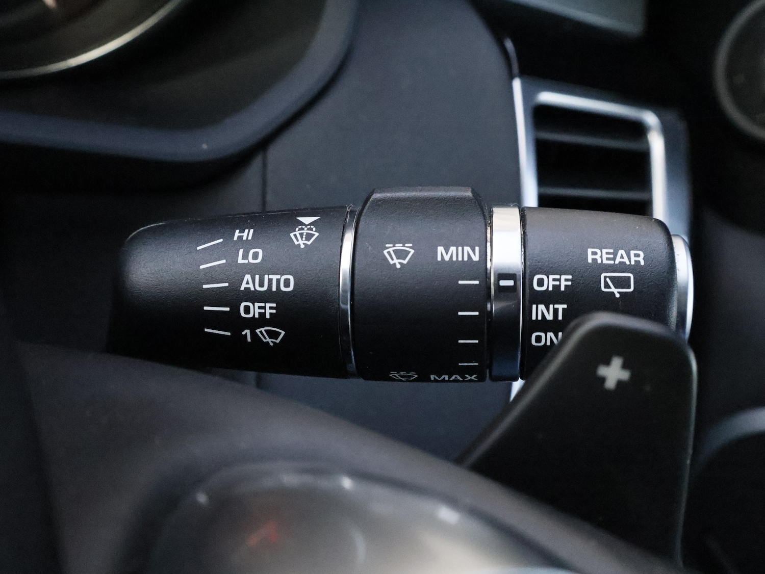 Used Land Rover Discovery 2020 for sale - 76637210: Photo 17