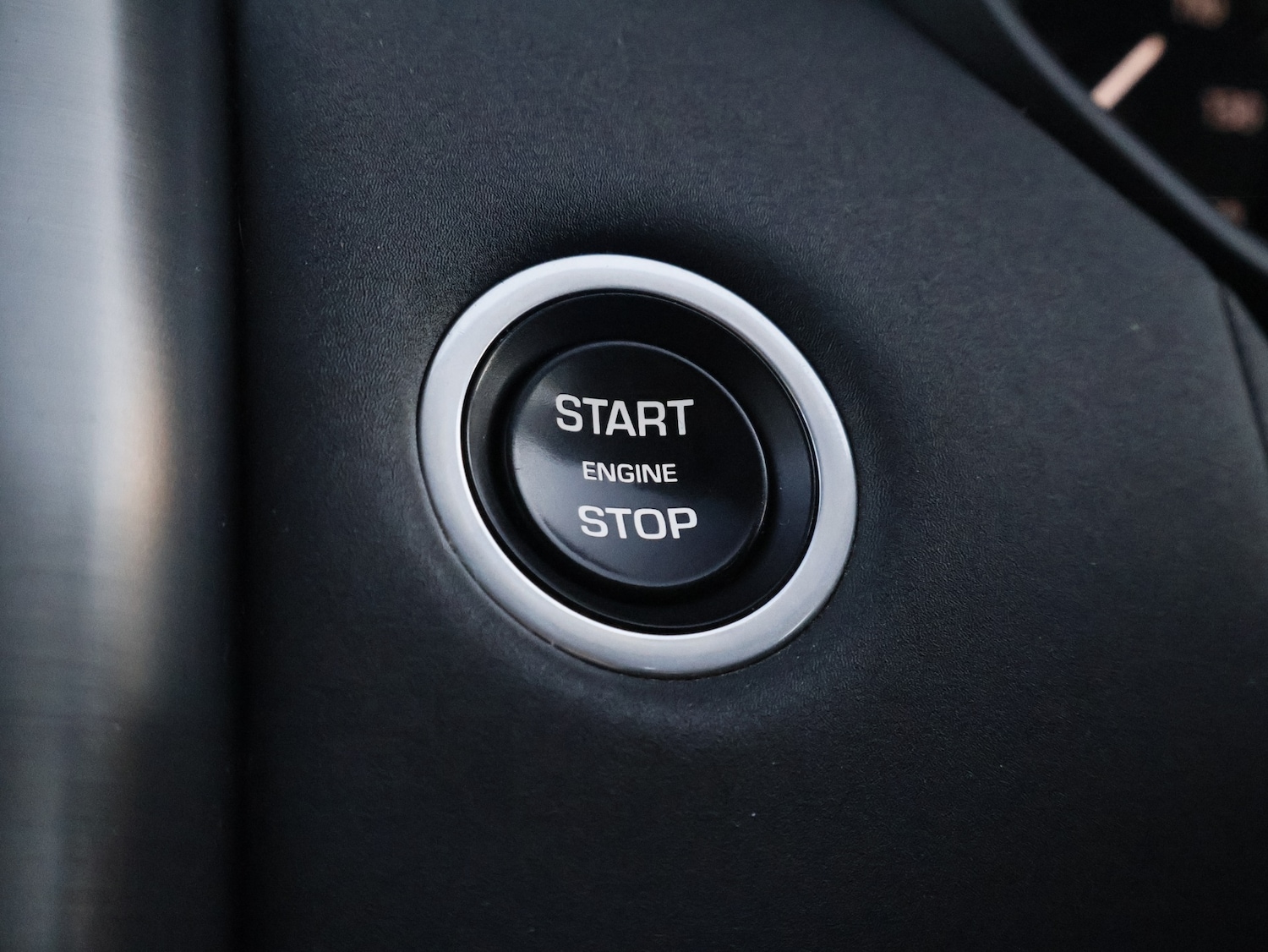 Used Land Rover Discovery 2020 for sale - 76637210: Photo 25