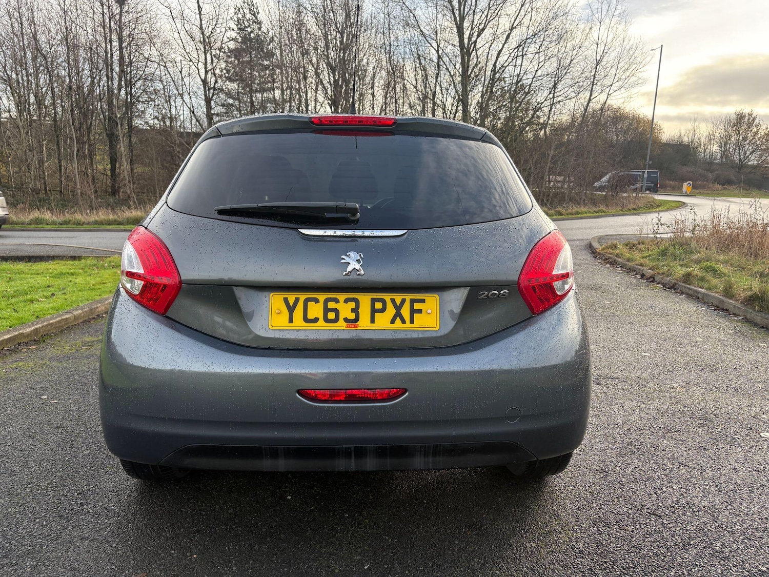 Used Peugeot 208 2014 for sale - 76976282: Photo 8