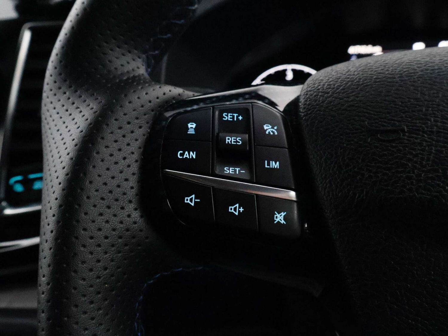 Used Ford Transit Custom 2023 for sale - 76797239: Photo 26