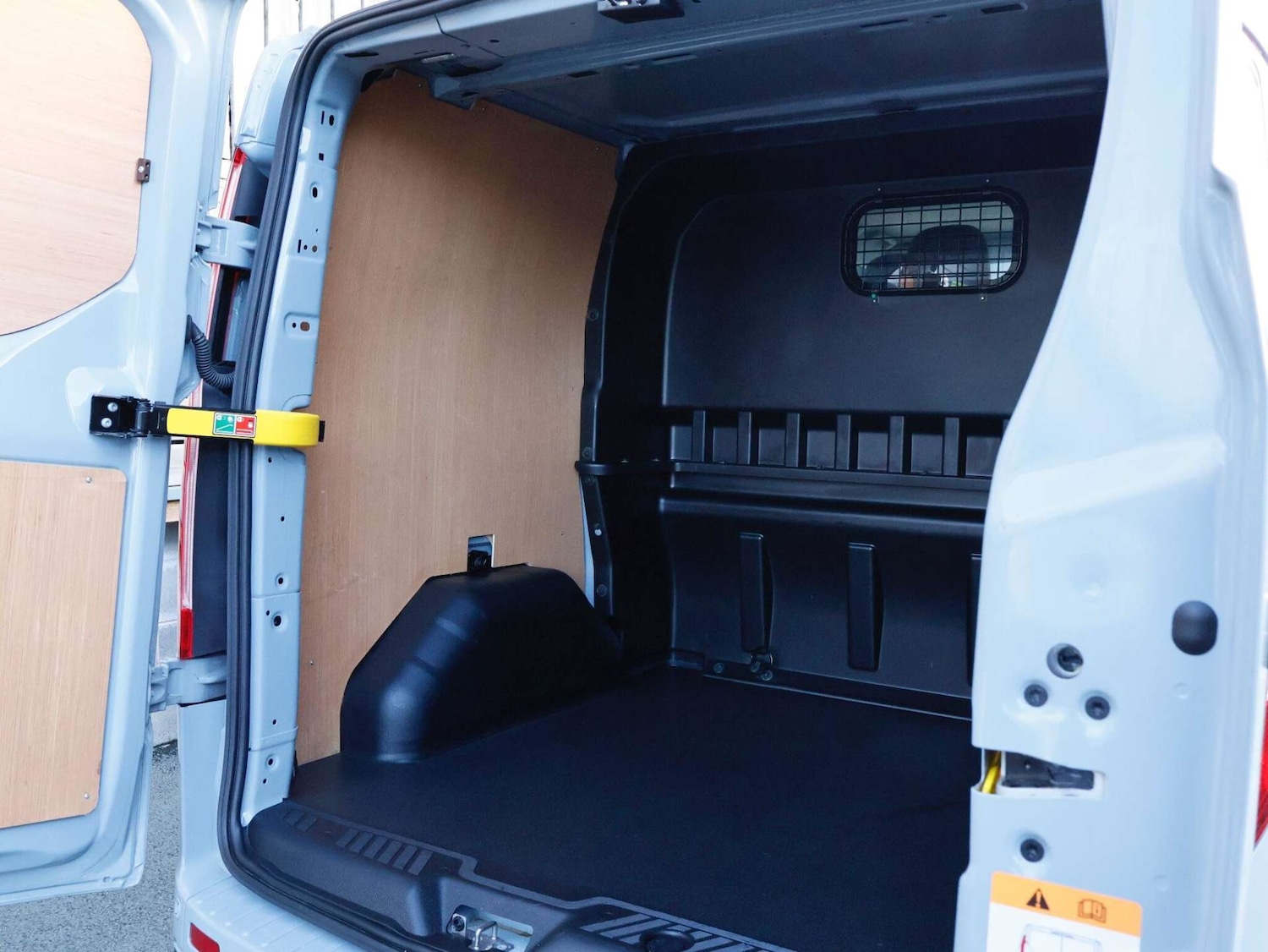 Used Ford Transit Custom 2023 for sale - 76797239: Photo 45