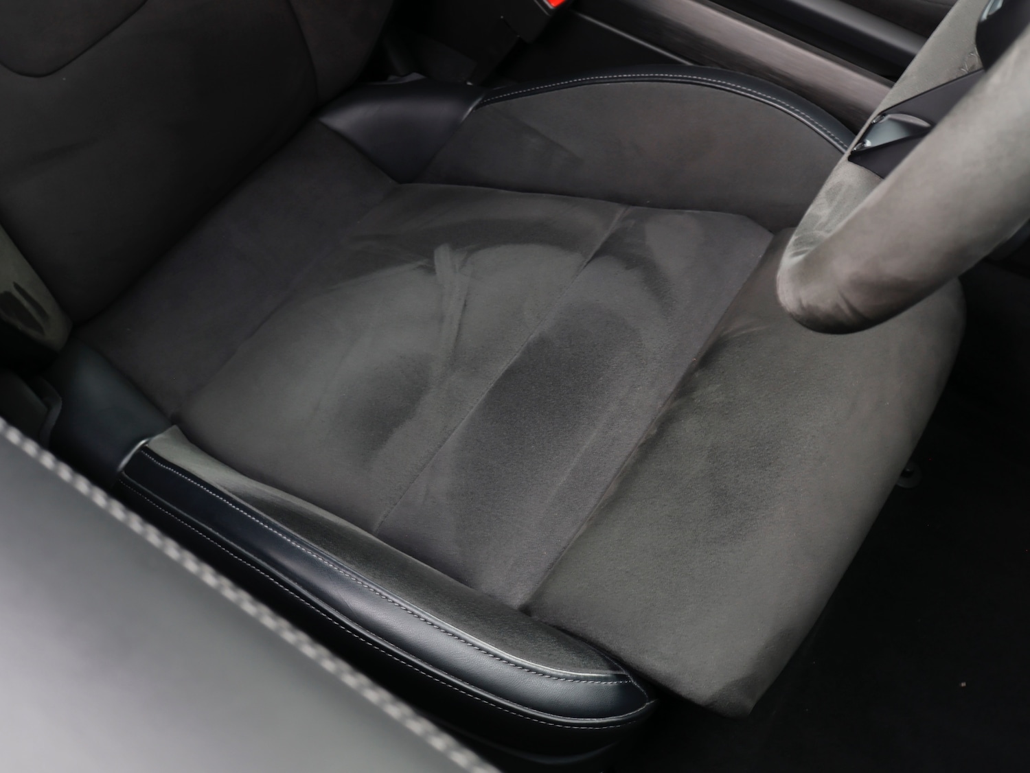 Used Porsche Taycan 2023 for sale - 76413890: Photo 17