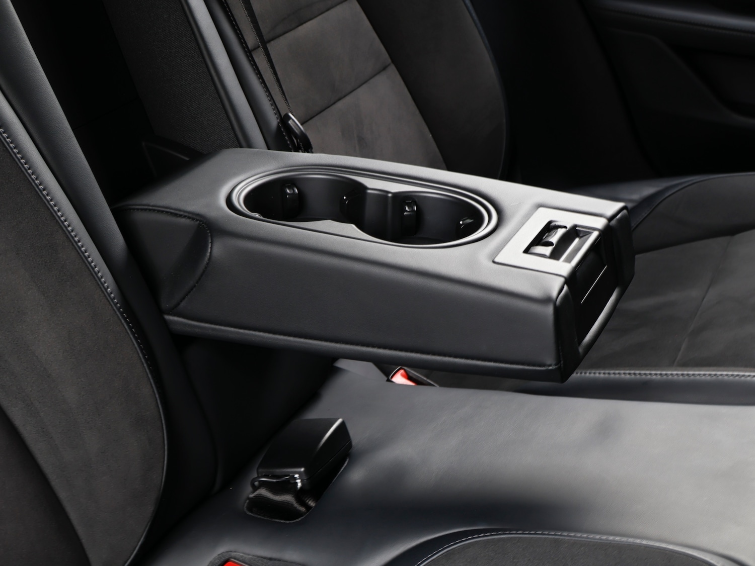 Used Porsche Taycan 2023 for sale - 76413890: Photo 21