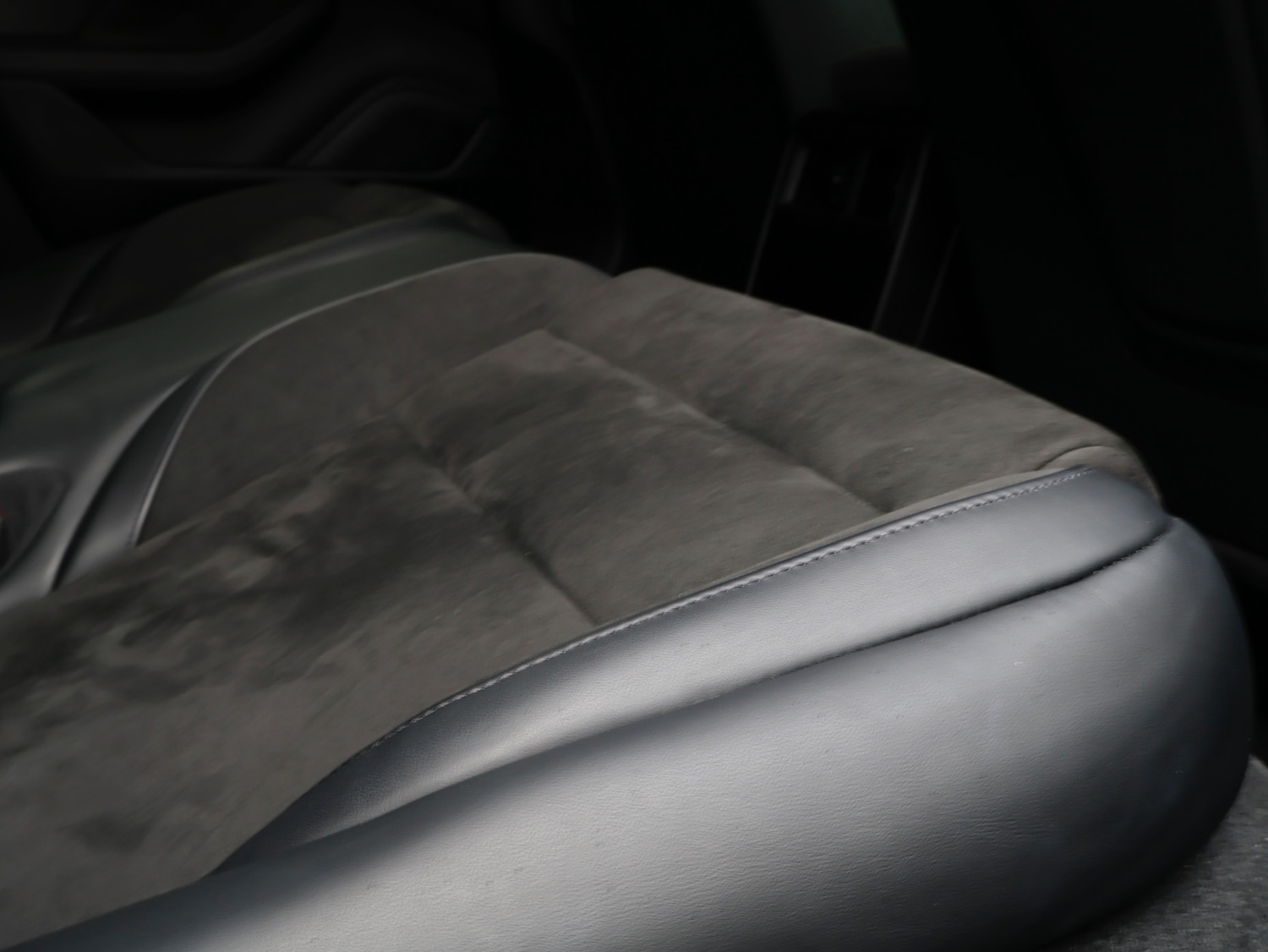 Used Porsche Taycan 2023 for sale - 76413890: Photo 22