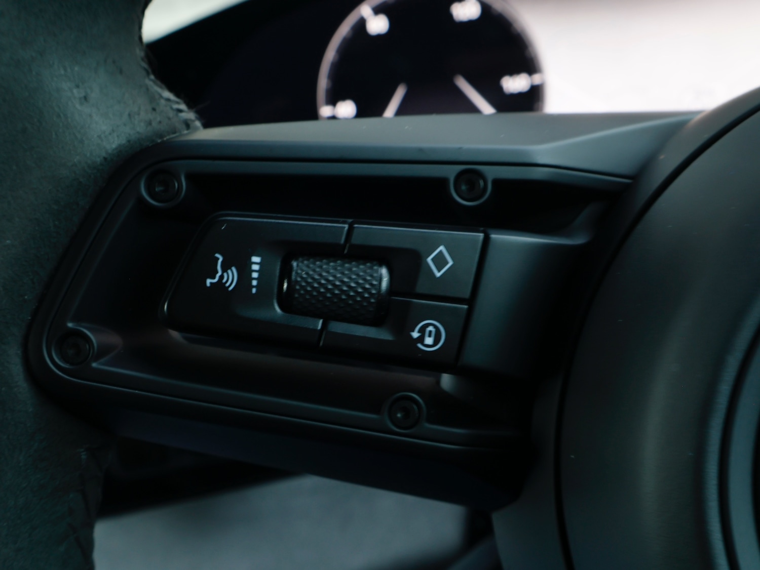 Used Porsche Taycan 2023 for sale - 76413890: Photo 28