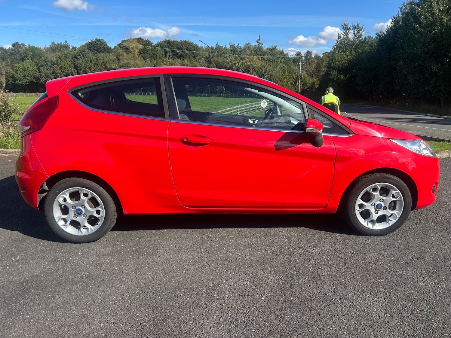 Used Ford Fiesta 2012 for sale - 76046442: Photo 16