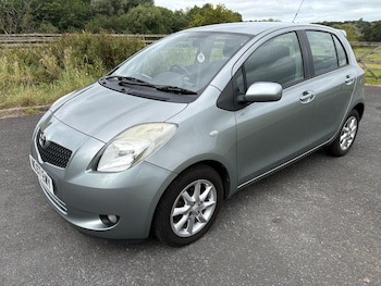 Used Toyota Yaris 2007 for sale - 75638368: Photo