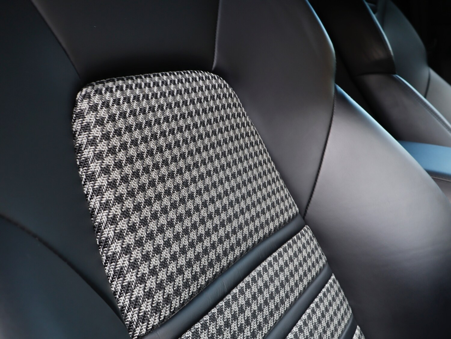 Used Porsche Cayenne 2023 for sale - 75791715: Photo 32