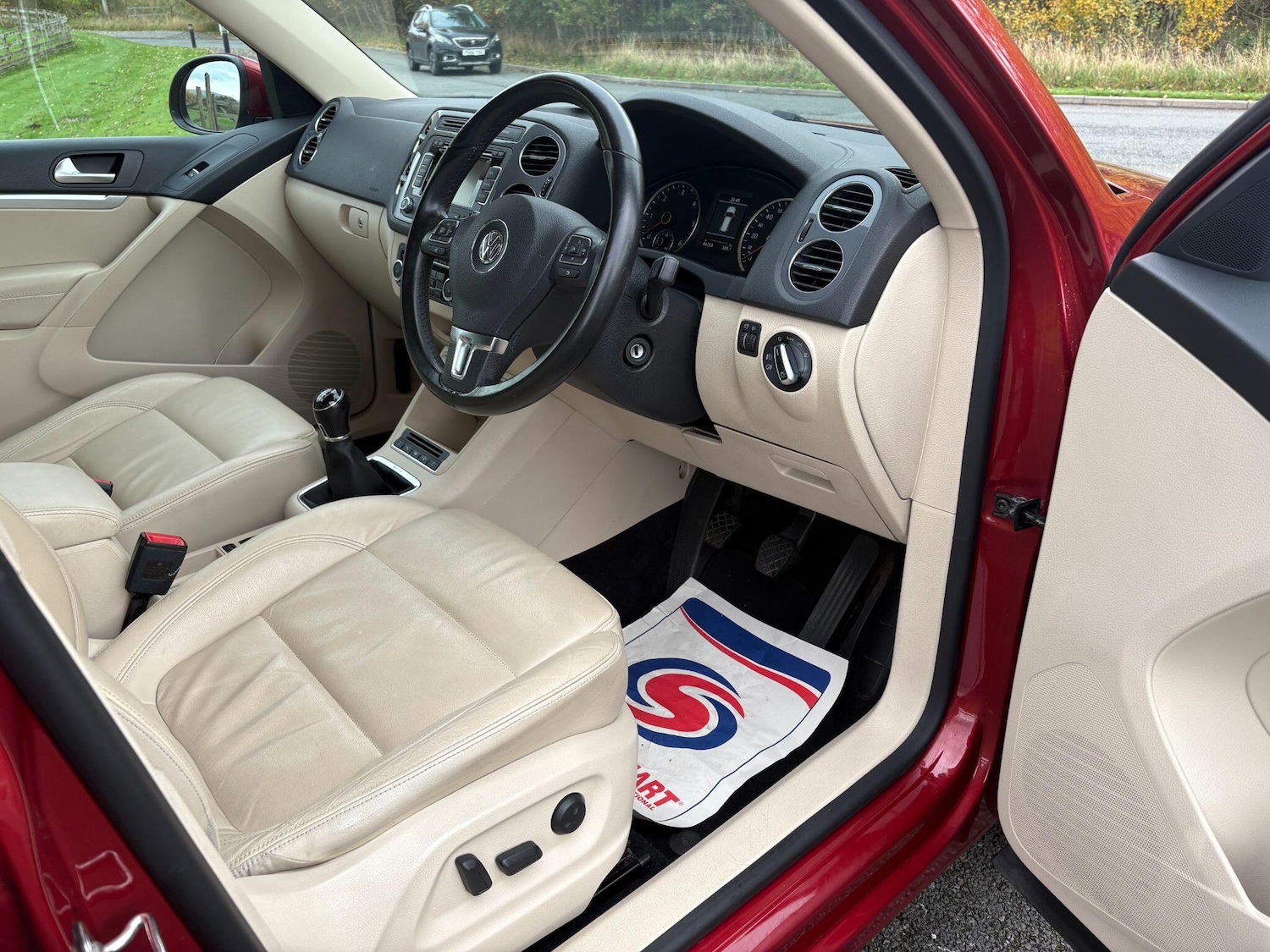 Used Volkswagen Tiguan 2014 for sale - 76976729: Photo 19