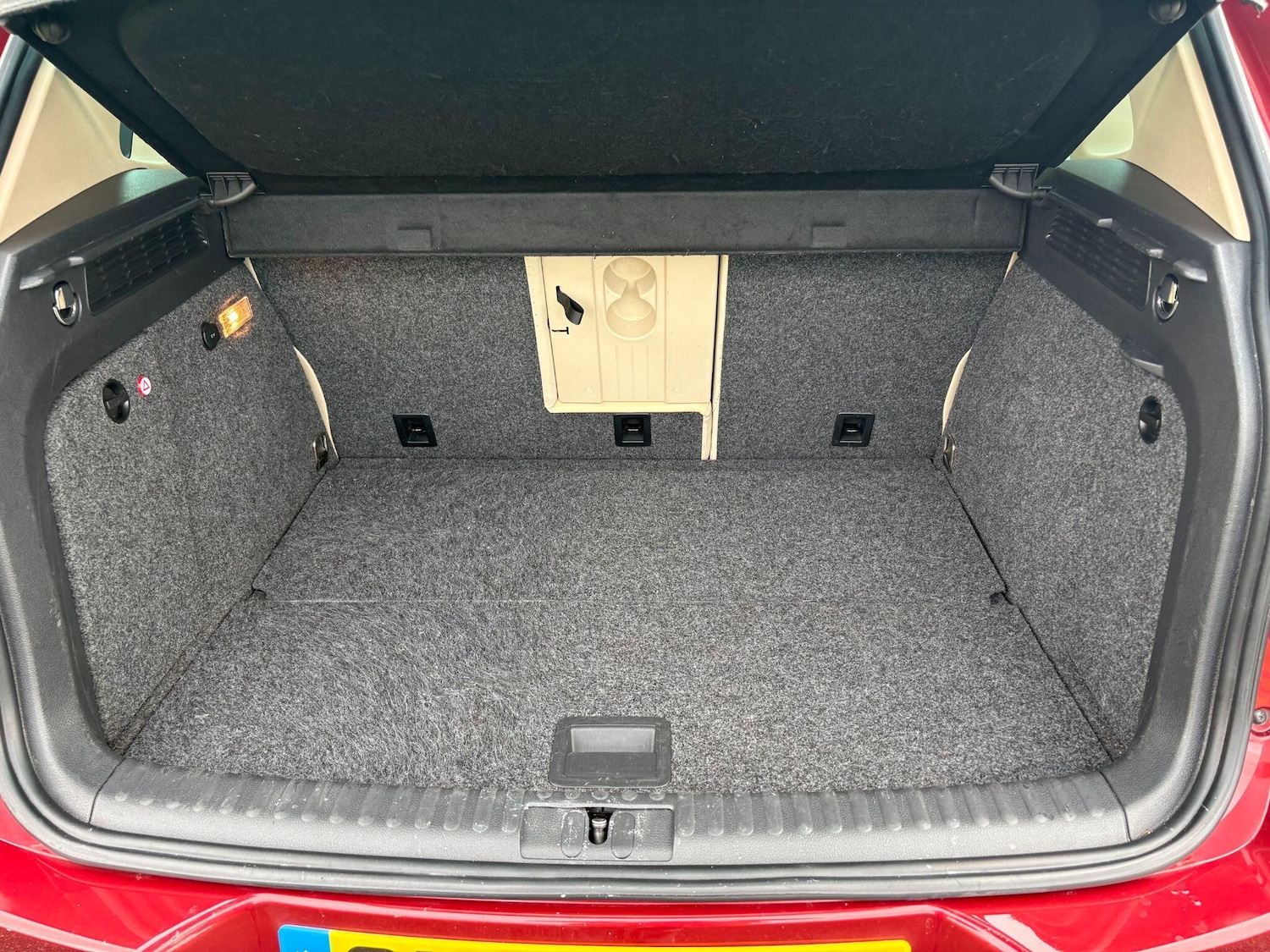 Used Volkswagen Tiguan 2014 for sale - 76976729: Photo 38