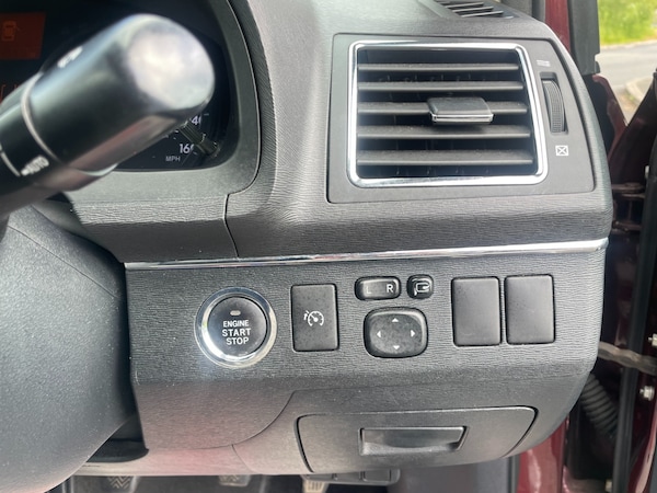 Used Toyota Avensis 2012 for sale - 71206541: Photo 12