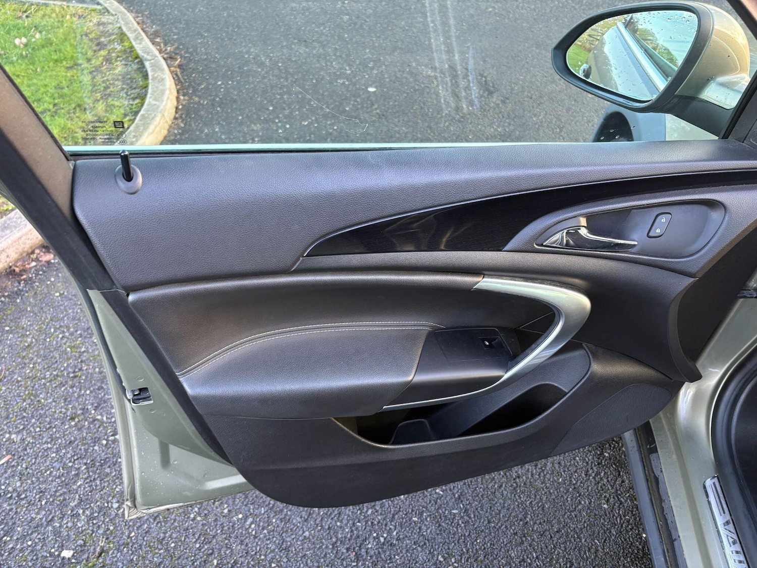 Used Vauxhall Insignia 2015 for sale - 77119630: Photo 24