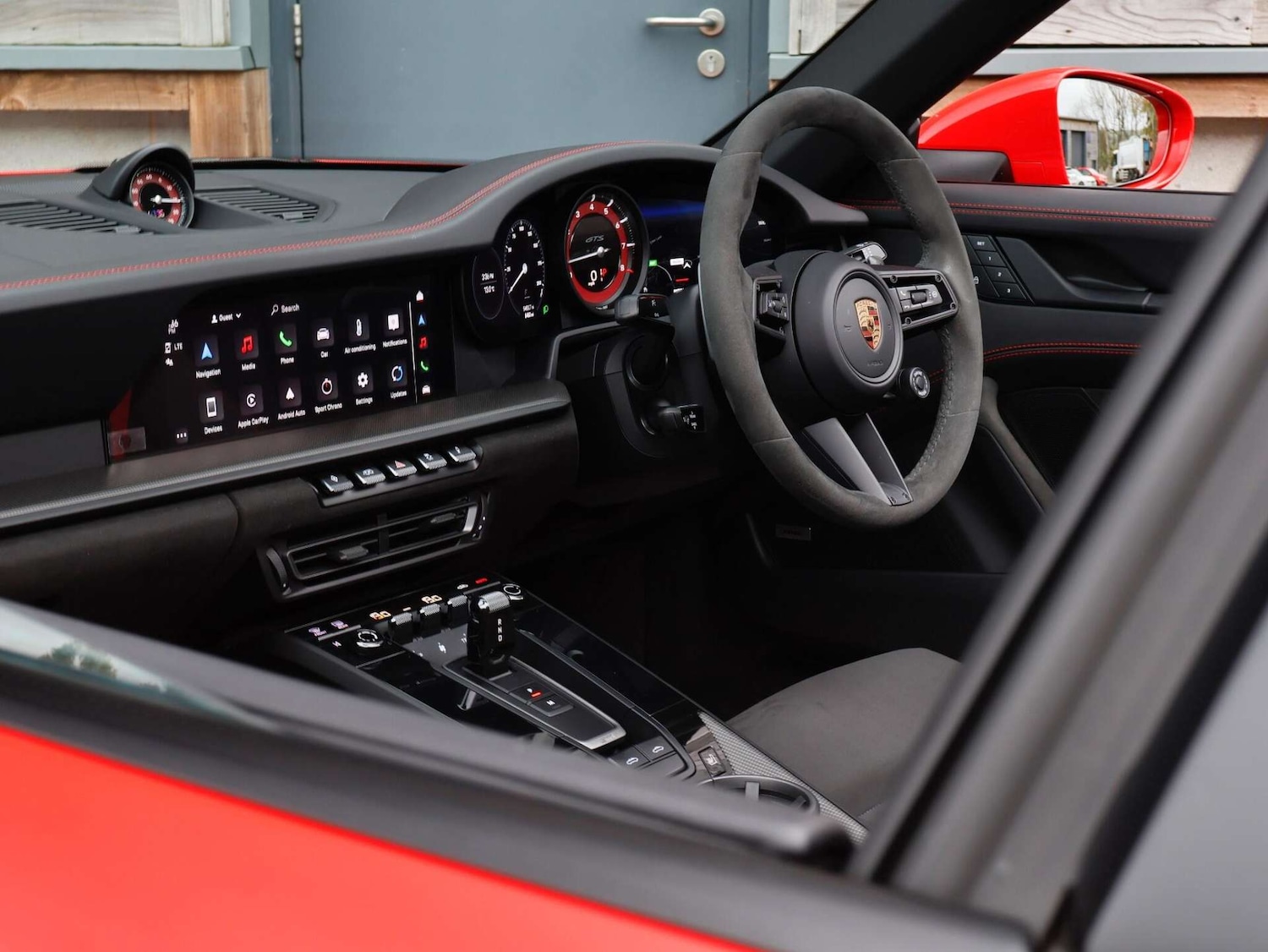 Used Porsche 911 2022 for sale - 76797227: Photo 16