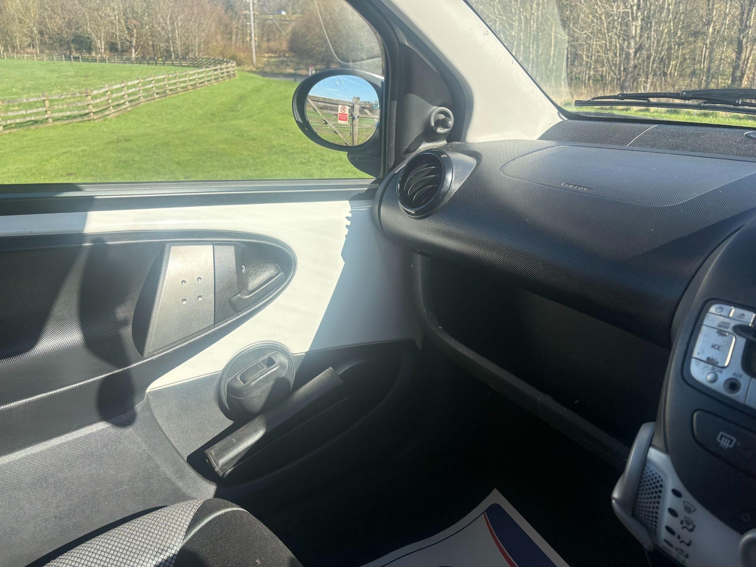 Used Toyota AYGO 2014 for sale - 77926201: Photo 21