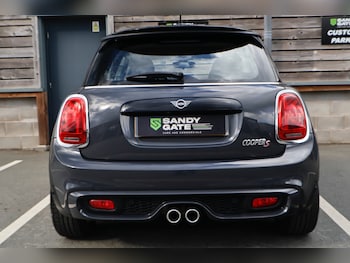 Used MINI Hatch 2019 for sale - 75872382: Photo