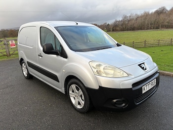 Used Peugeot Partner 2009 for sale - 76976352: Photo