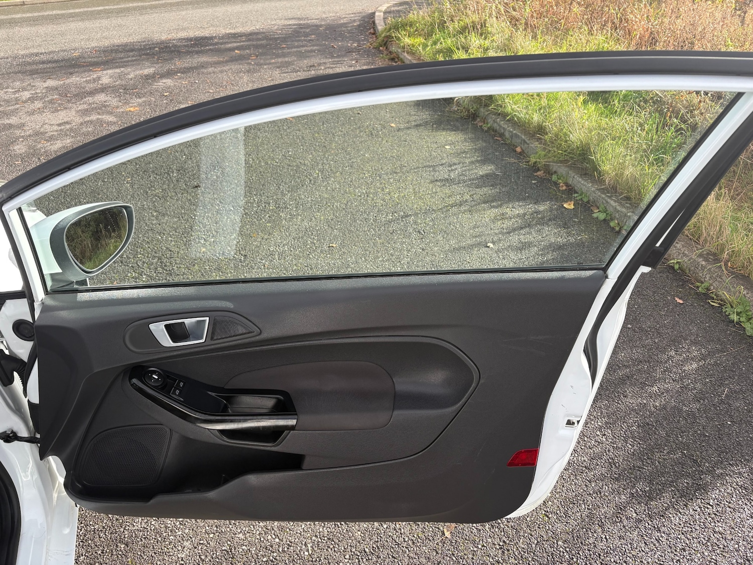 Used Ford Fiesta 2014 for sale - 76192691: Photo 15