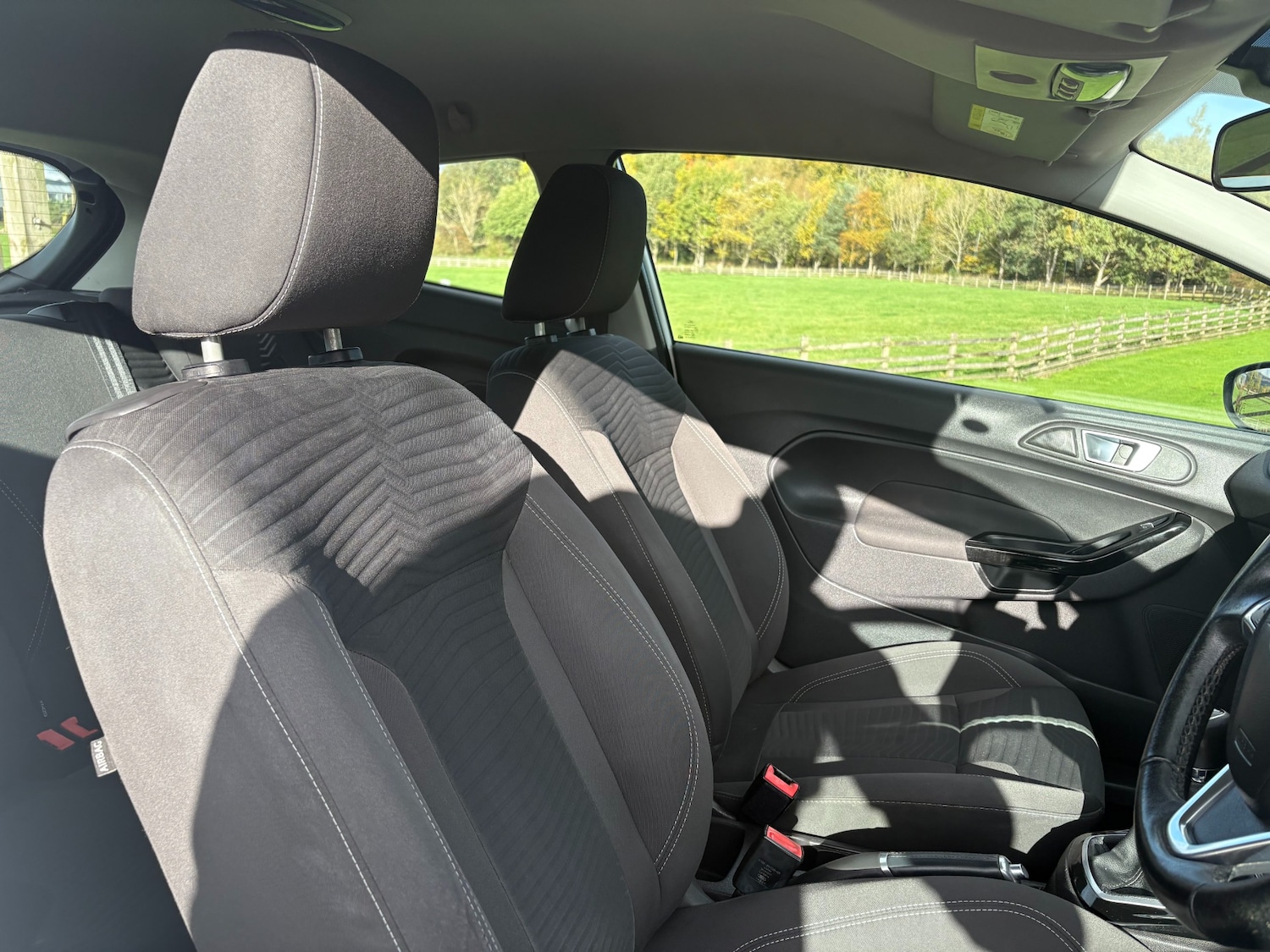 Used Ford Fiesta 2014 for sale - 76192691: Photo 19