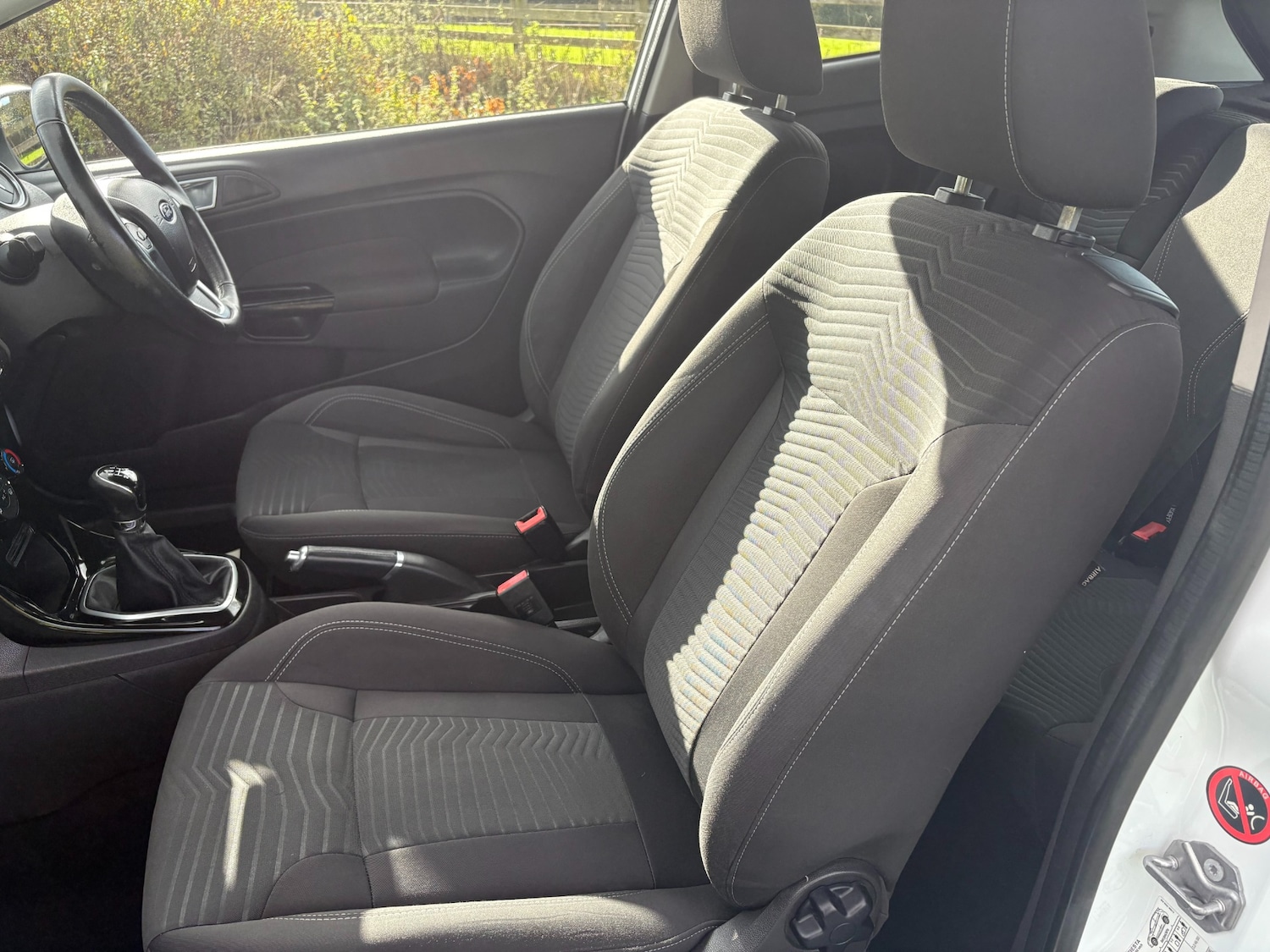 Used Ford Fiesta 2014 for sale - 76192691: Photo 29