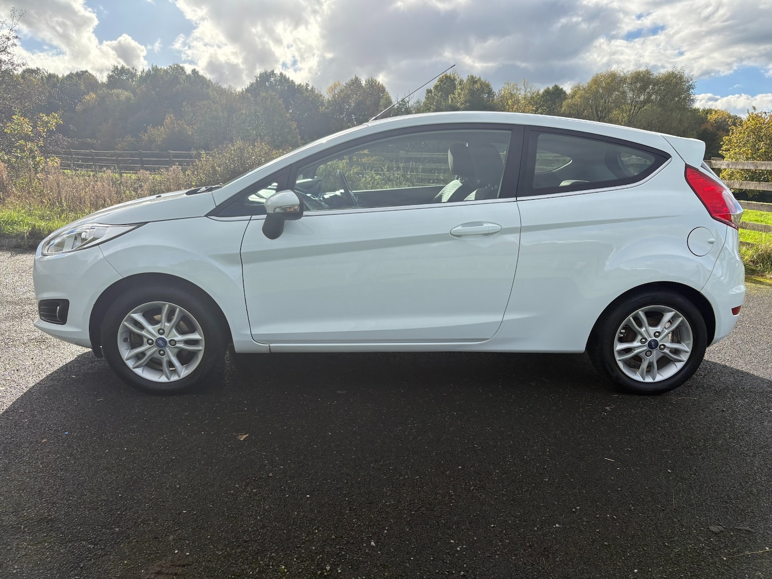 Used Ford Fiesta 2014 for sale - 76192691: Photo 7