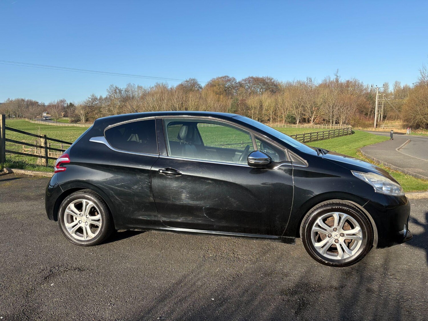 Used Peugeot 208 2012 for sale - 77738093: Photo 10