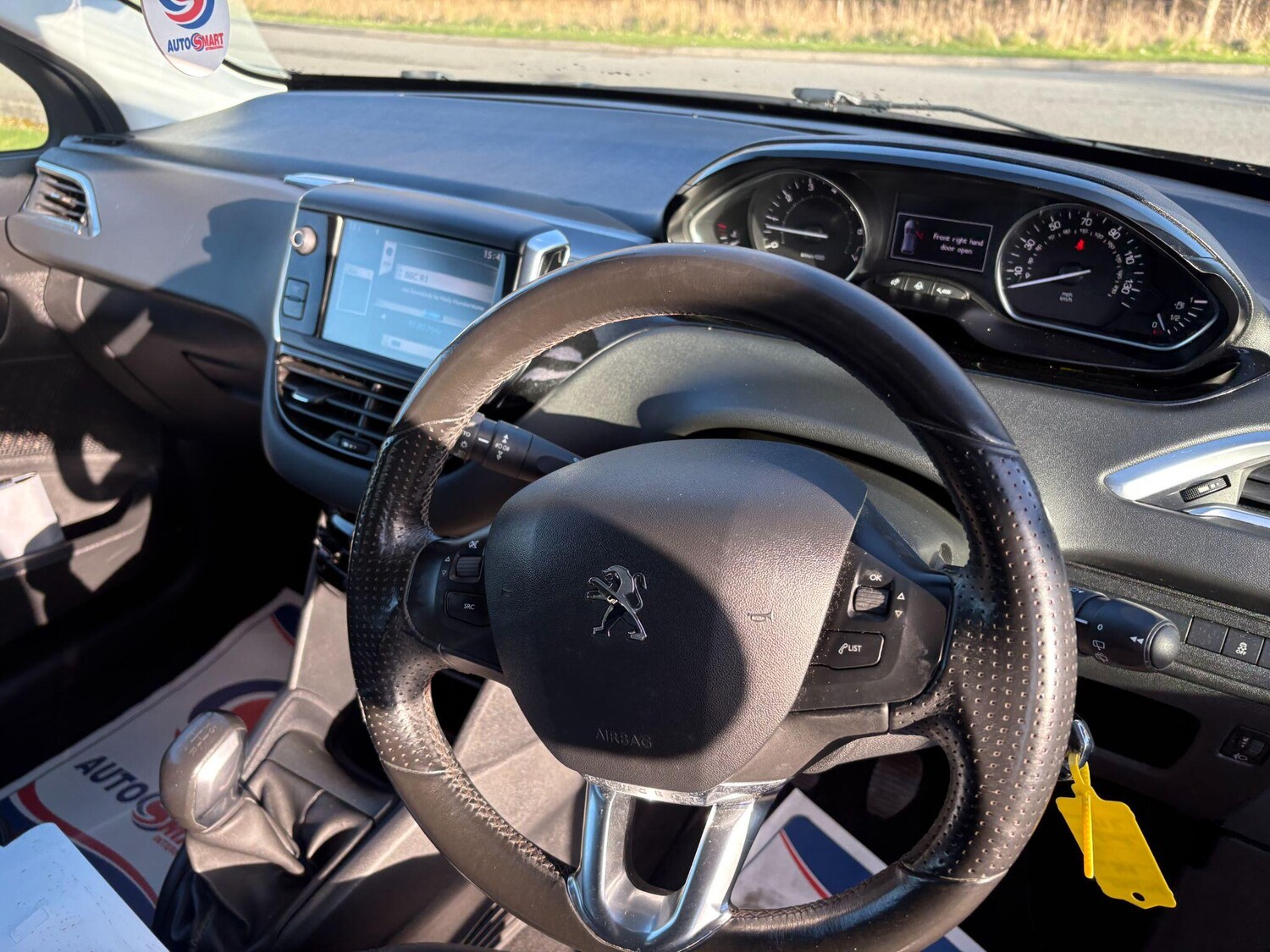 Used Peugeot 208 2012 for sale - 77738093: Photo 16