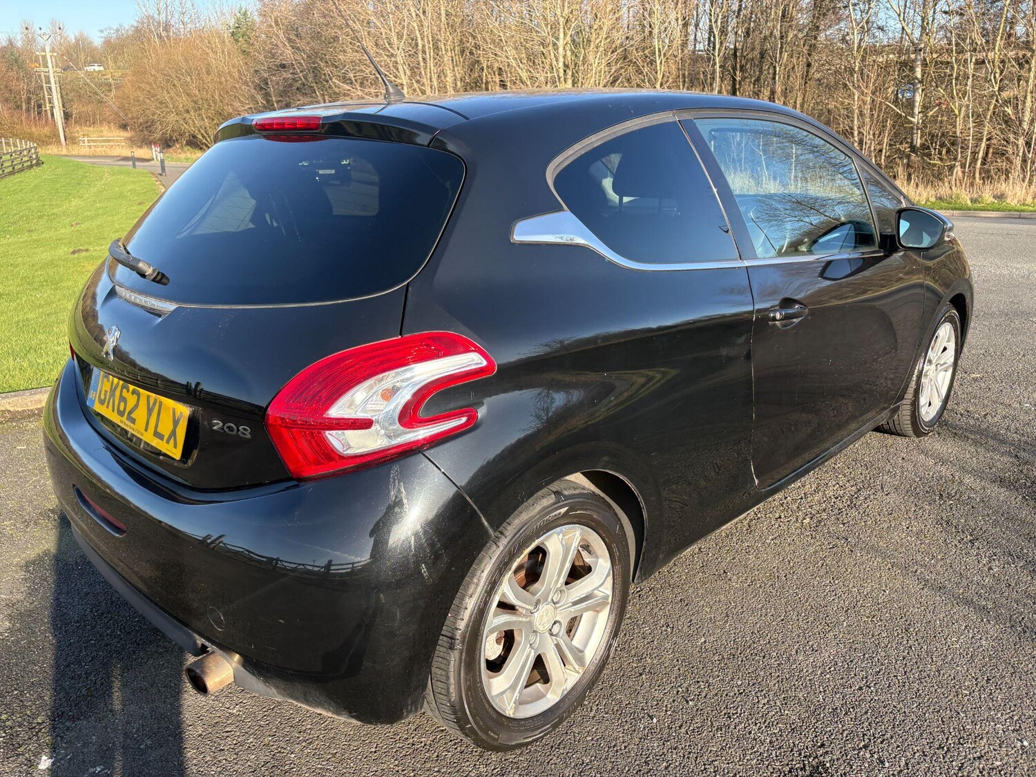 Used Peugeot 208 2012 for sale - 77738093: Photo 9