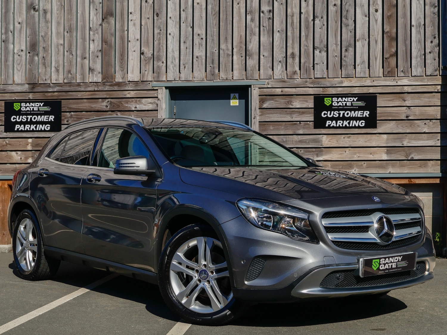 Used Mercedes-Benz GLA 2014 for sale - 76035941: Photo 1