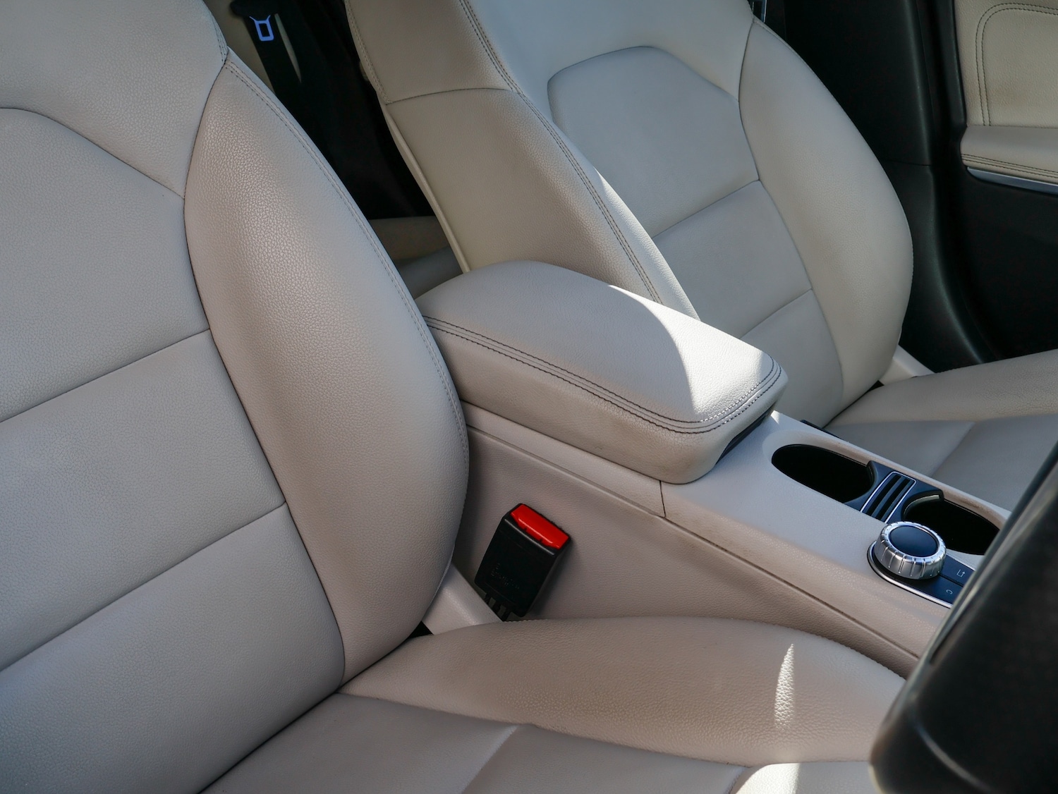 Used Mercedes-Benz GLA 2014 for sale - 76035941: Photo 24